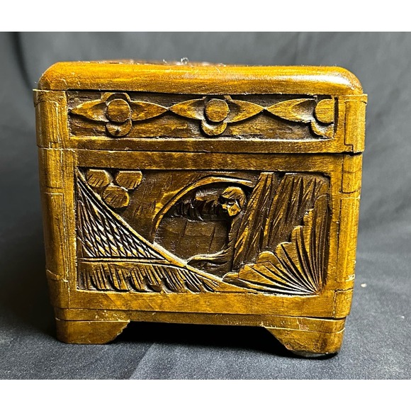 Old Chinese Carved Camphor Timber Wooden Chest Jewelry Vanity Tea Box - Picture 4 of 8